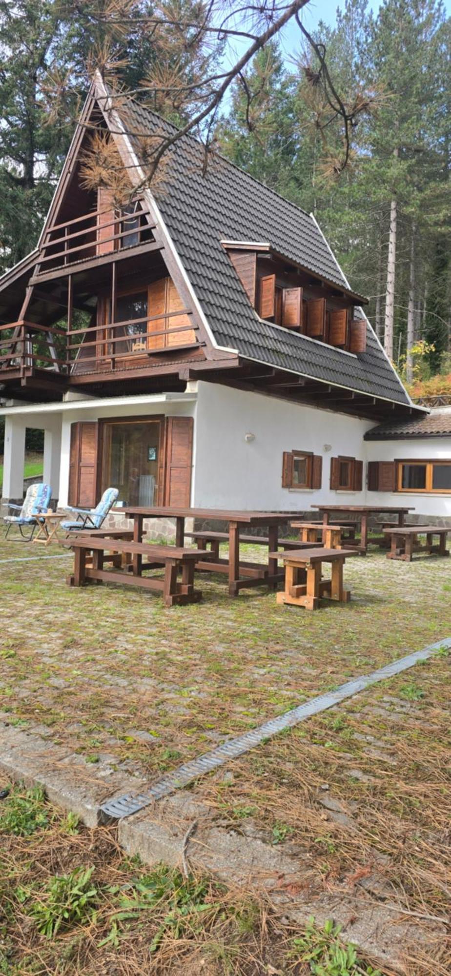 Chalet Natura La Terrazza Sul Lago Cavaliere  Εξωτερικό φωτογραφία