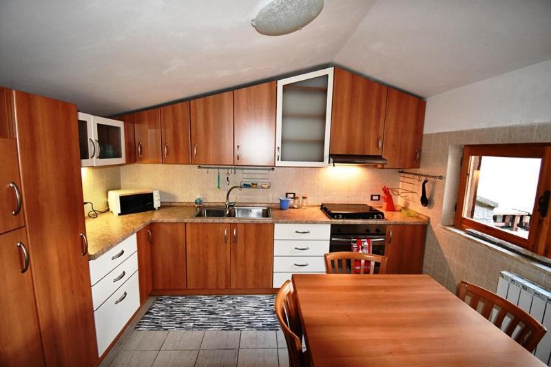 Chalet Natura La Terrazza Sul Lago Cavaliere  Εξωτερικό φωτογραφία