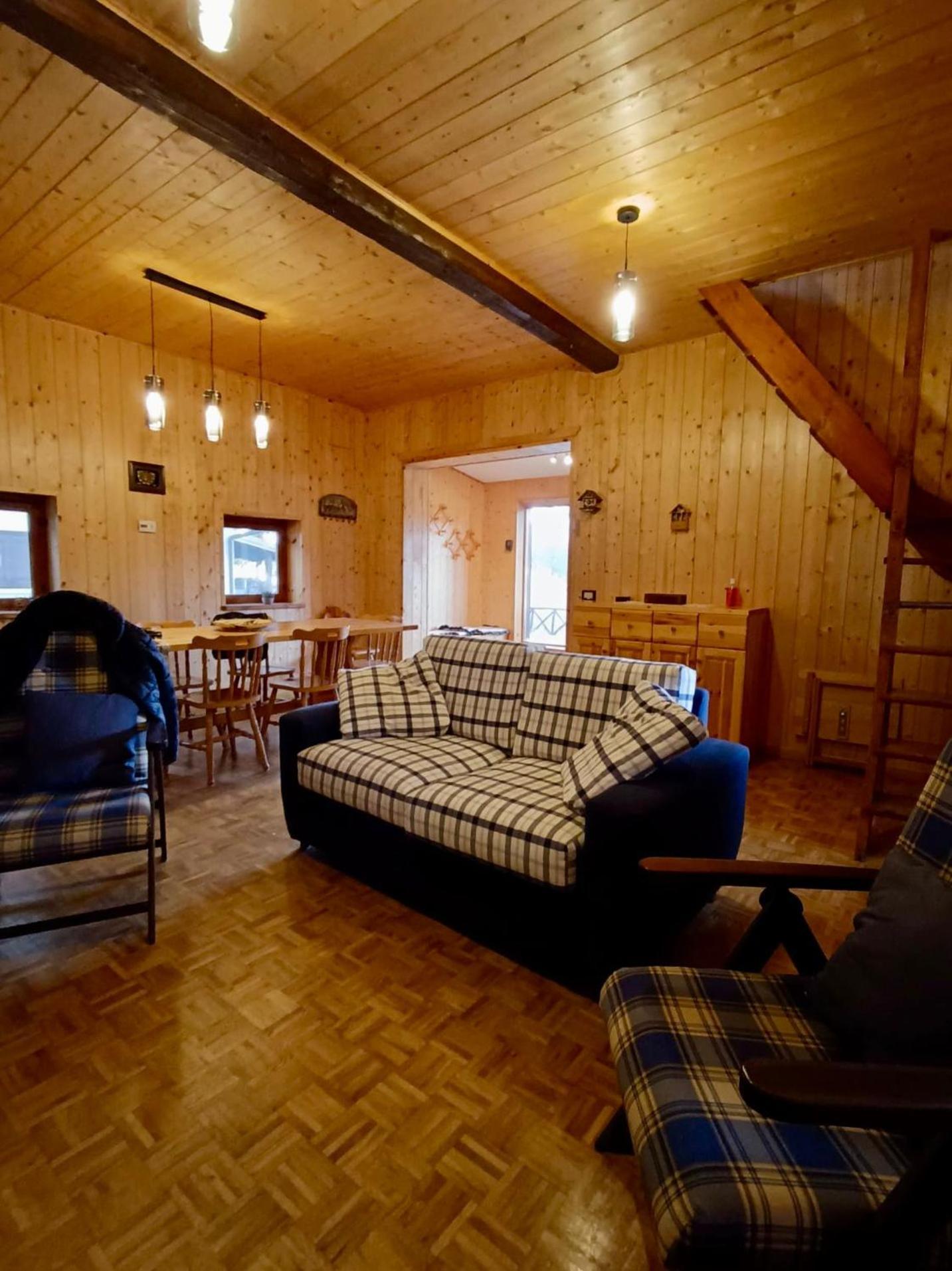 Chalet Natura La Terrazza Sul Lago Cavaliere  Εξωτερικό φωτογραφία